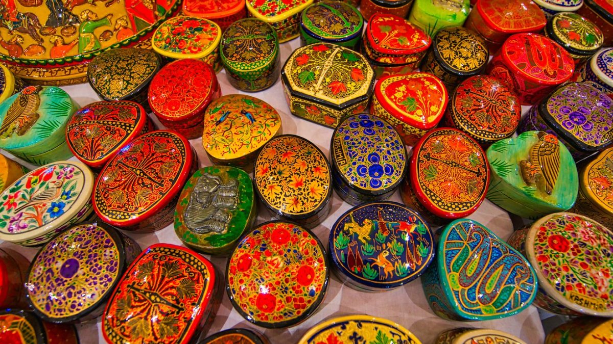 Diwali 2026: Bring Kashmir Home with Authentic Kashmiri Gifts from Kashmir Store